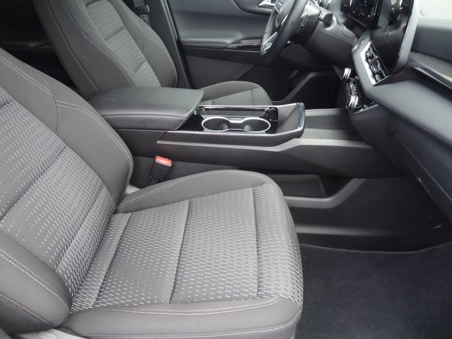 Thumbnail: 2025 Chevrolet Equinox - 17