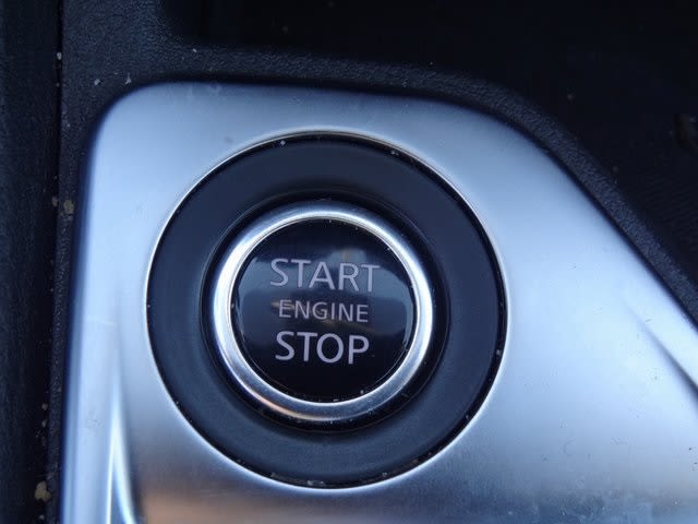 Thumbnail: 2022 Nissan Sentra - 17