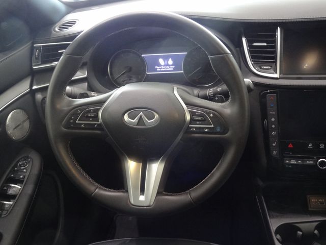 Thumbnail: 2025 INFINITI QX55 - 9
