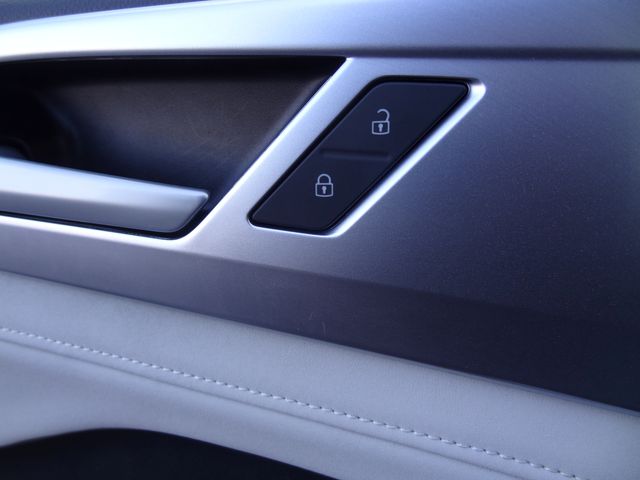 Thumbnail: 2025 Volkswagen Taos - 21