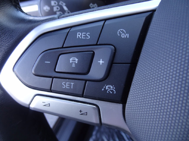 Thumbnail: 2024 Volkswagen Jetta - 23
