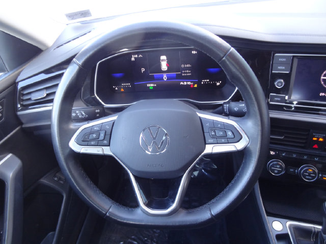 Thumbnail: 2024 Volkswagen Jetta - 9