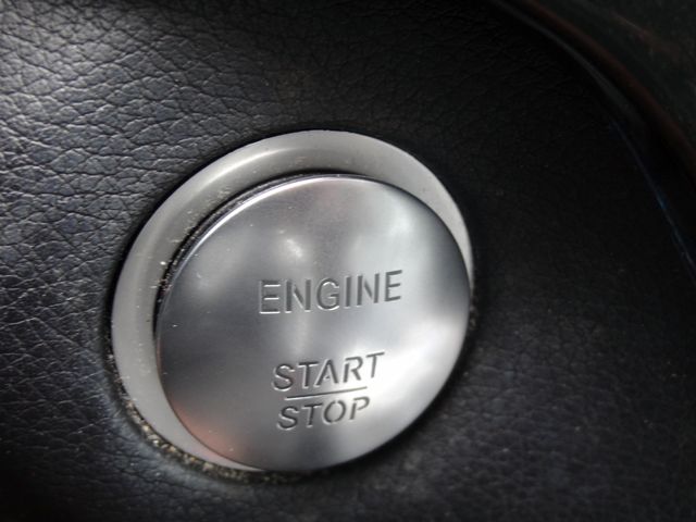 Thumbnail: 2014 Mercedes-Benz M-Class - 23