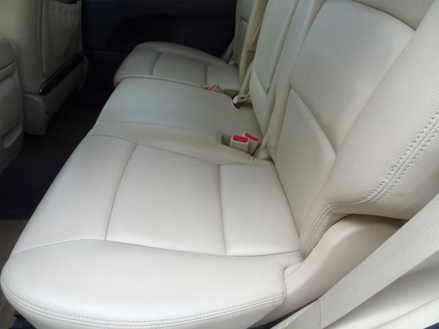 Thumbnail: 2008 Subaru Tribeca - 10