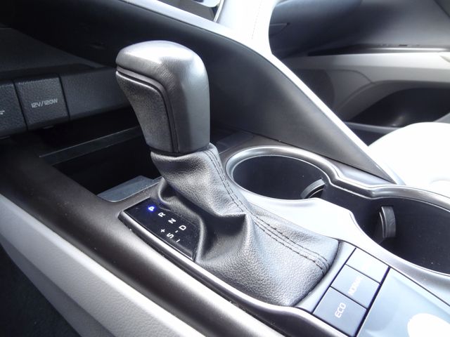 Thumbnail: 2024 Toyota Camry - 32