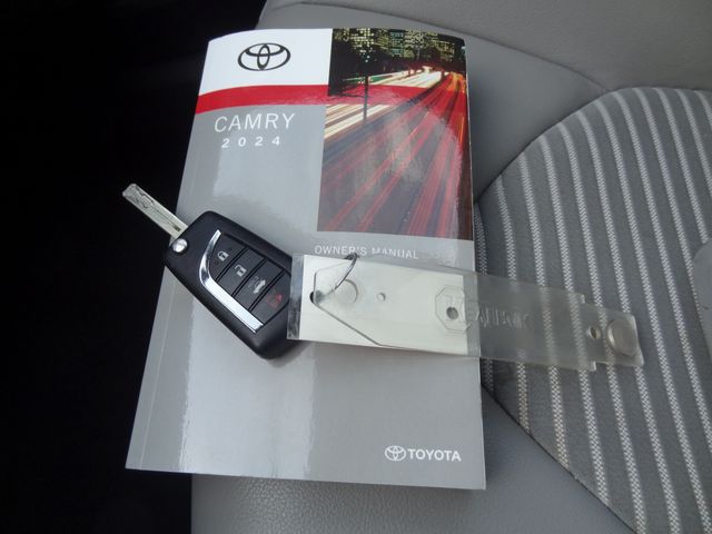 Thumbnail: 2024 Toyota Camry - 13