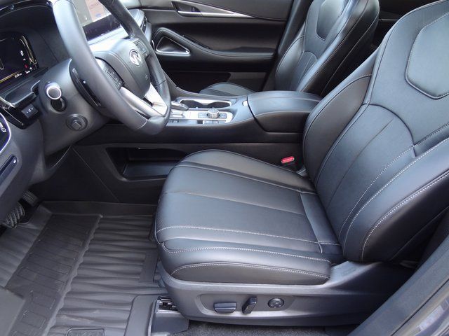 Thumbnail: 2026 INFINITI QX60 - 9