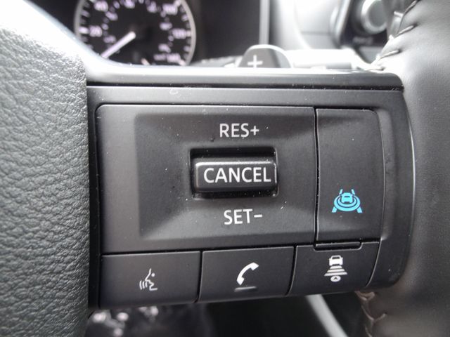 2025 Nissan Rogue SV - Photo 25