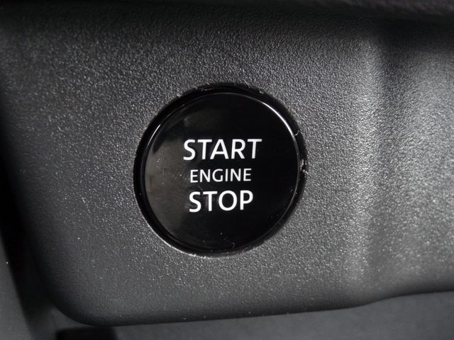 2025 Nissan Rogue SV - Photo 33