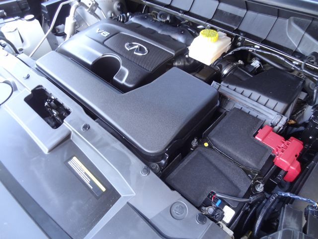 Thumbnail: 2023 INFINITI QX60 - 4