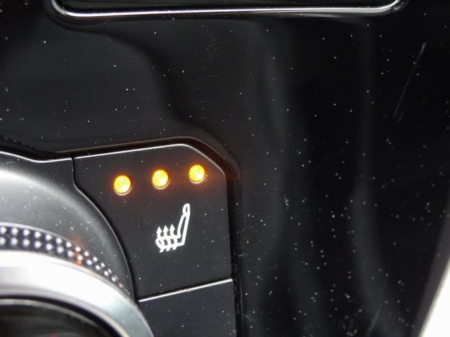 2022 Toyota Highlander XLE 35