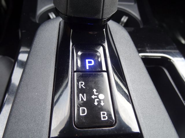 Thumbnail: 2025 Toyota Prius - 31