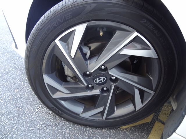 Thumbnail: 2024 Hyundai Elantra - 7
