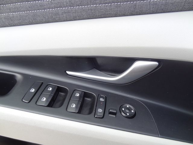 Thumbnail: 2024 Hyundai Elantra - 23