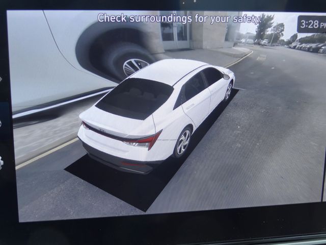 Thumbnail: 2024 Hyundai Elantra - 30