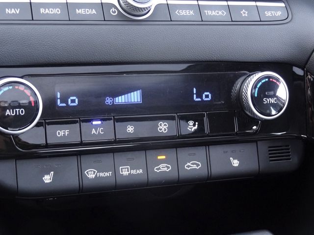 Thumbnail: 2024 Hyundai Elantra - 38