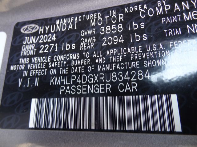 Thumbnail: 2024 Hyundai Elantra - 44