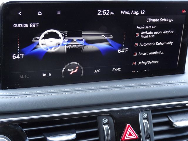 Thumbnail: 2023 Genesis G70 - 30