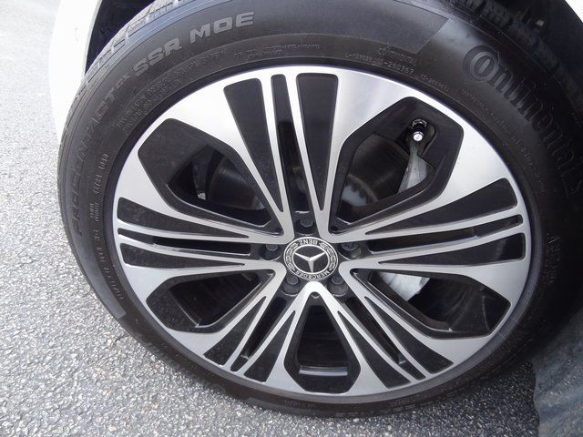 Thumbnail: 2024 Mercedes-Benz E-Class - 7