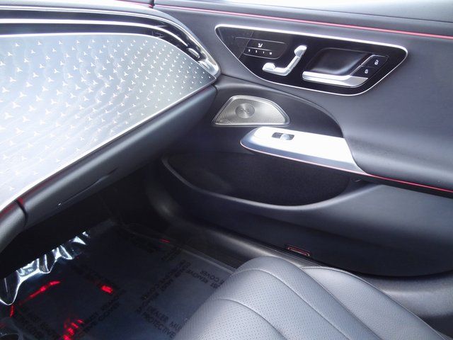 Thumbnail: 2024 Mercedes-Benz E-Class - 42