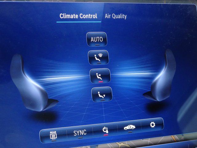 Thumbnail: 2024 Mercedes-Benz E-Class - 34