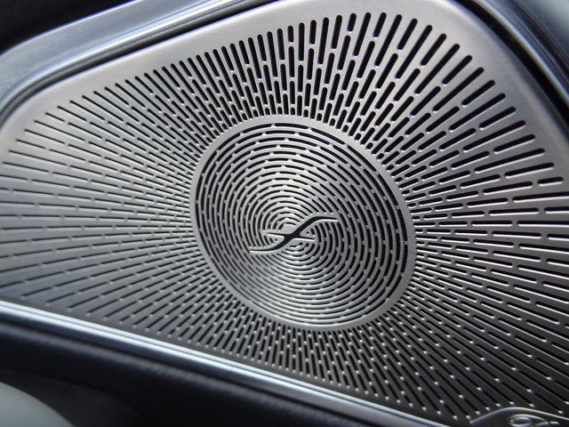 Thumbnail: 2024 Mercedes-Benz E-Class - 23