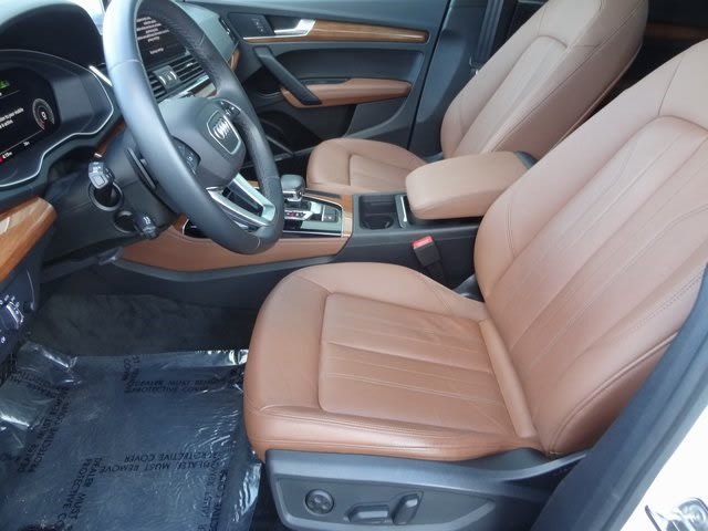 2022 Audi Q5 Premium Plus 9