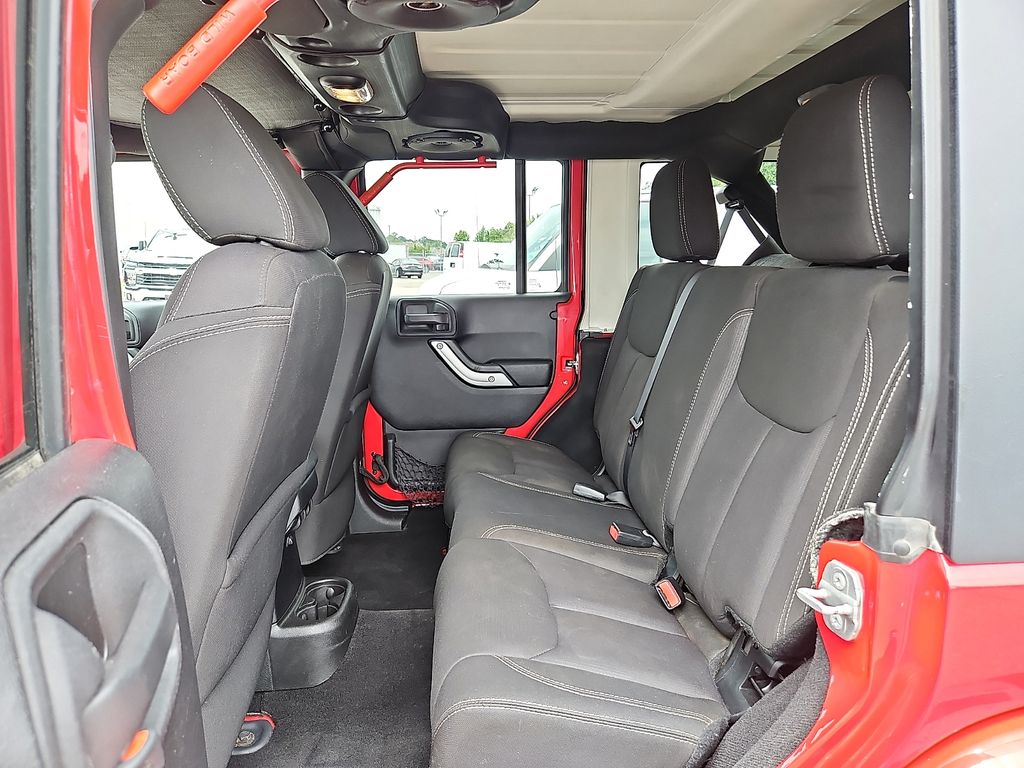 Thumbnail: 2014 Jeep Wrangler - 10