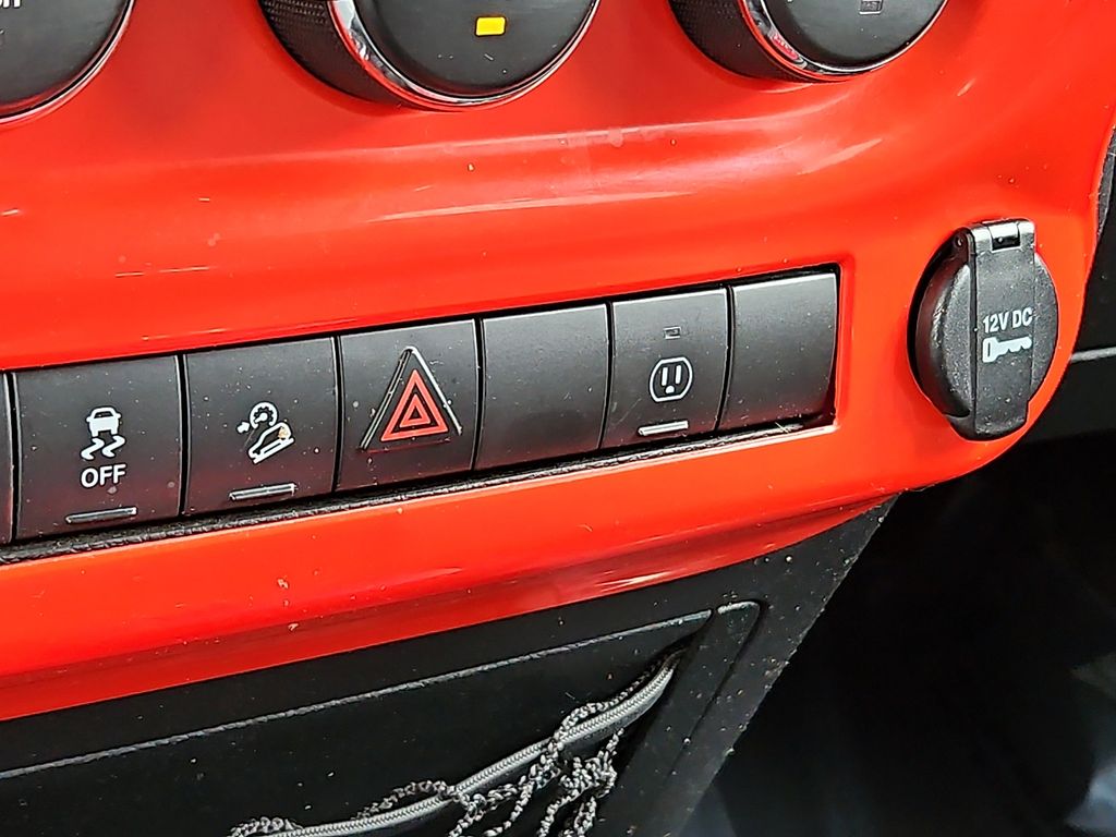 Thumbnail: 2014 Jeep Wrangler - 25