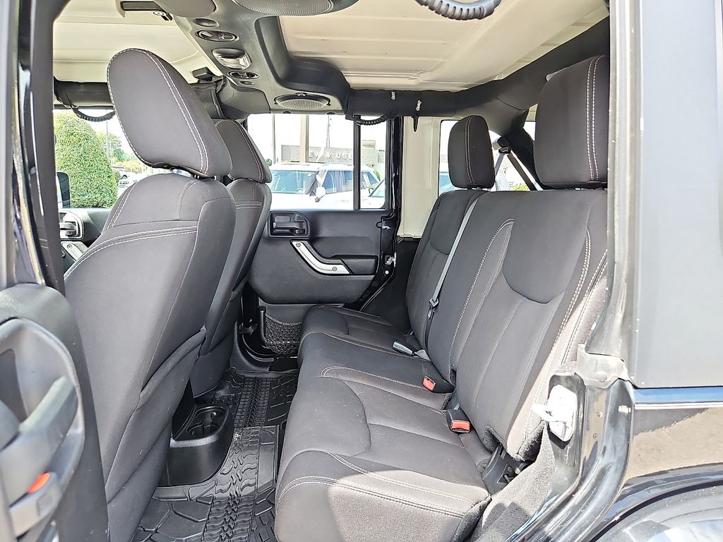 Thumbnail: 2013 Jeep Wrangler - 11