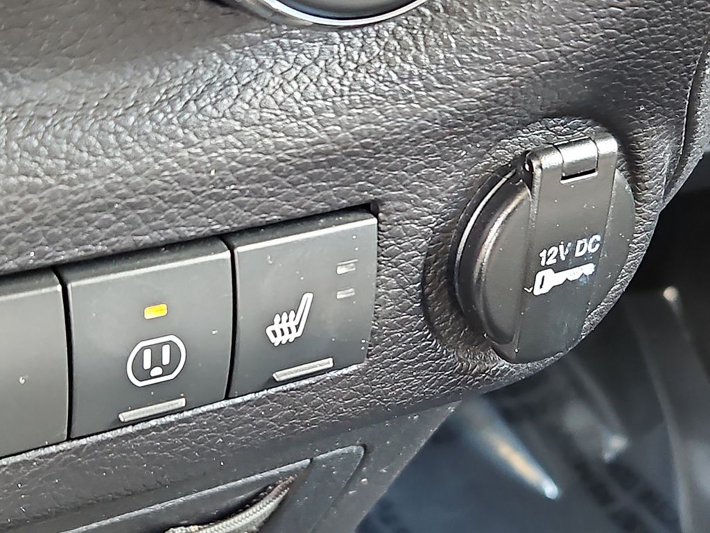 Thumbnail: 2013 Jeep Wrangler - 25
