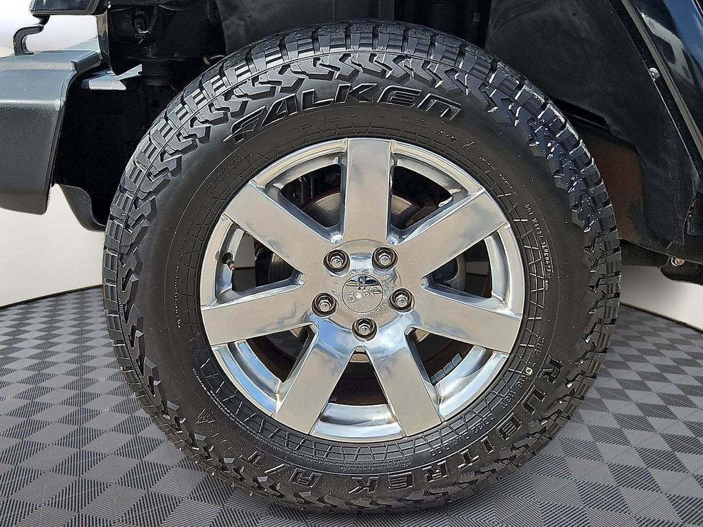 Thumbnail: 2013 Jeep Wrangler - 7