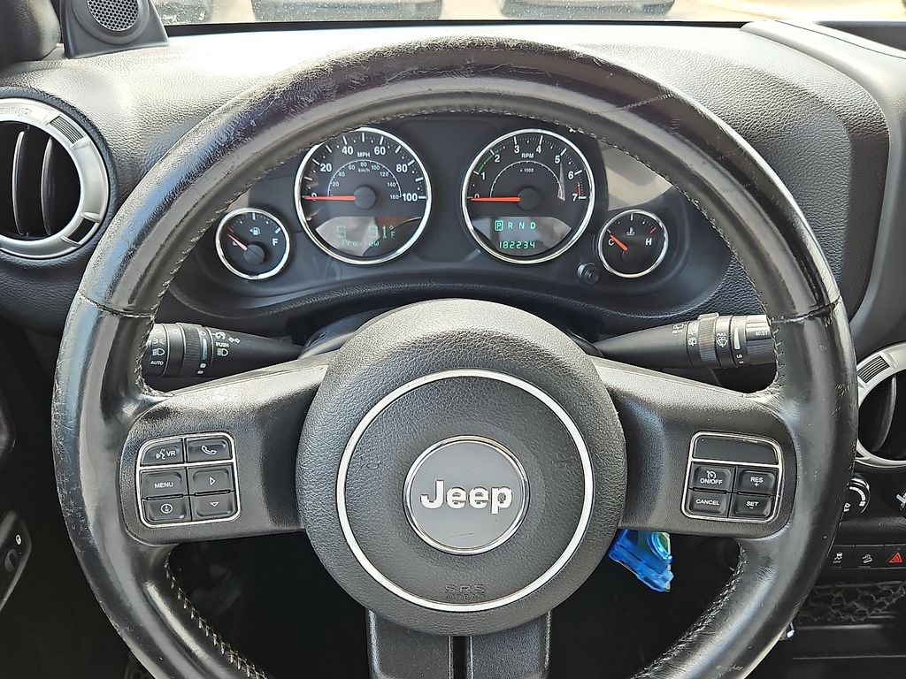 Thumbnail: 2013 Jeep Wrangler - 9