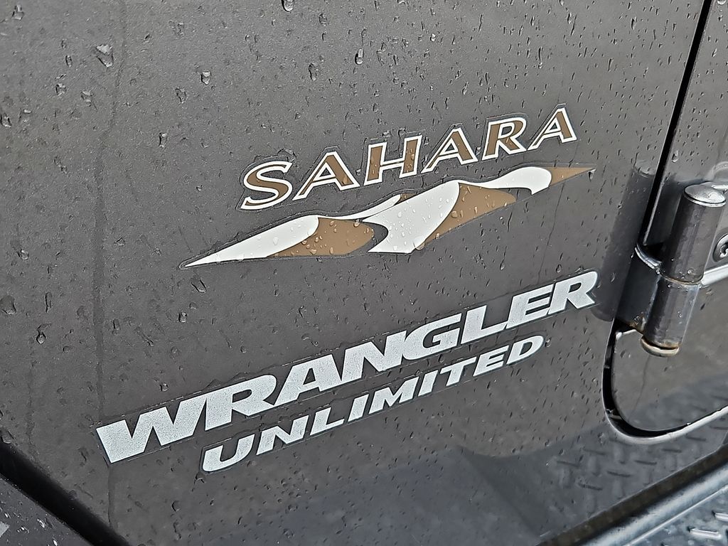 Thumbnail: 2016 Jeep Wrangler - 29