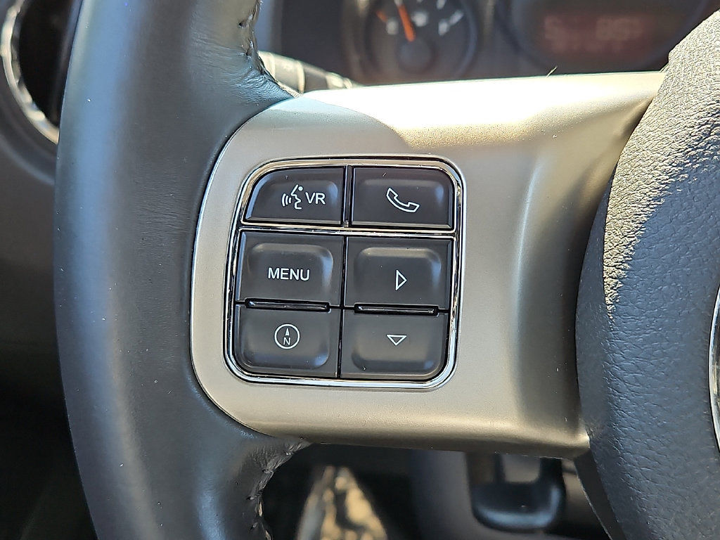Thumbnail: 2017 Jeep Patriot - 9