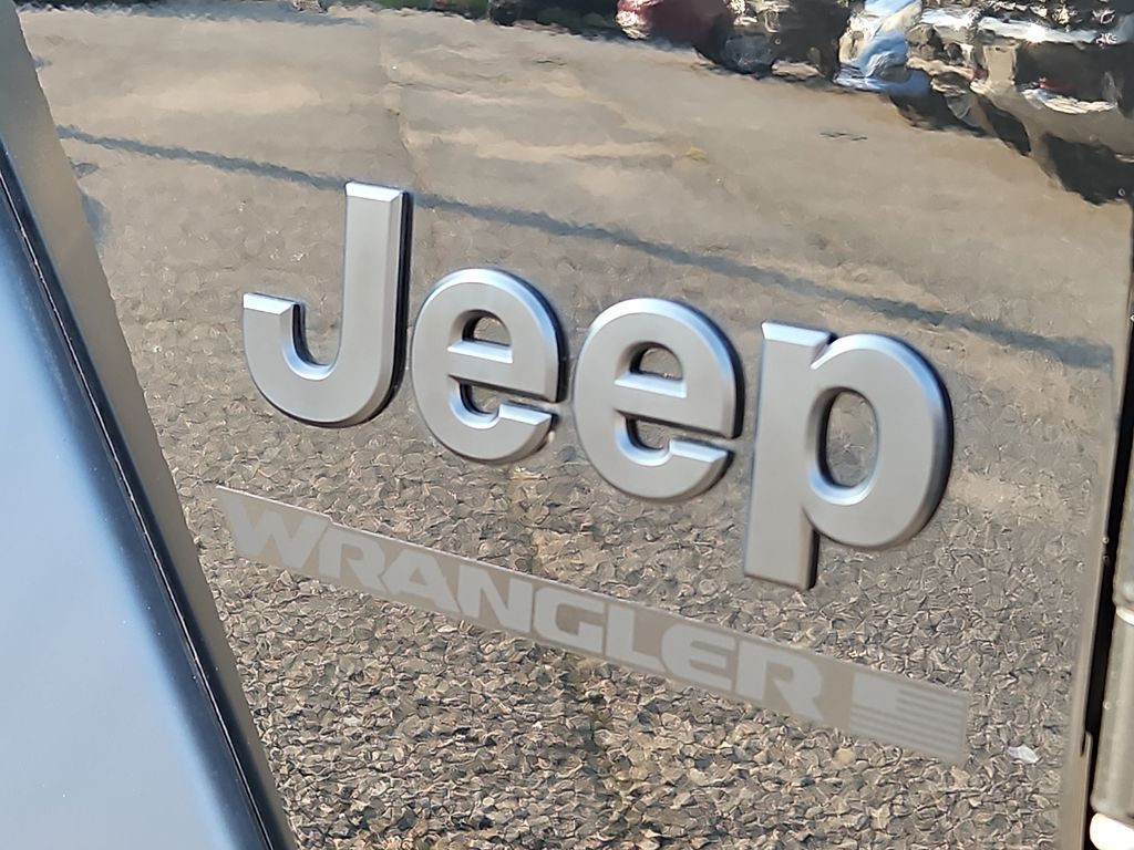 Thumbnail: 2024 Jeep Wrangler - 30
