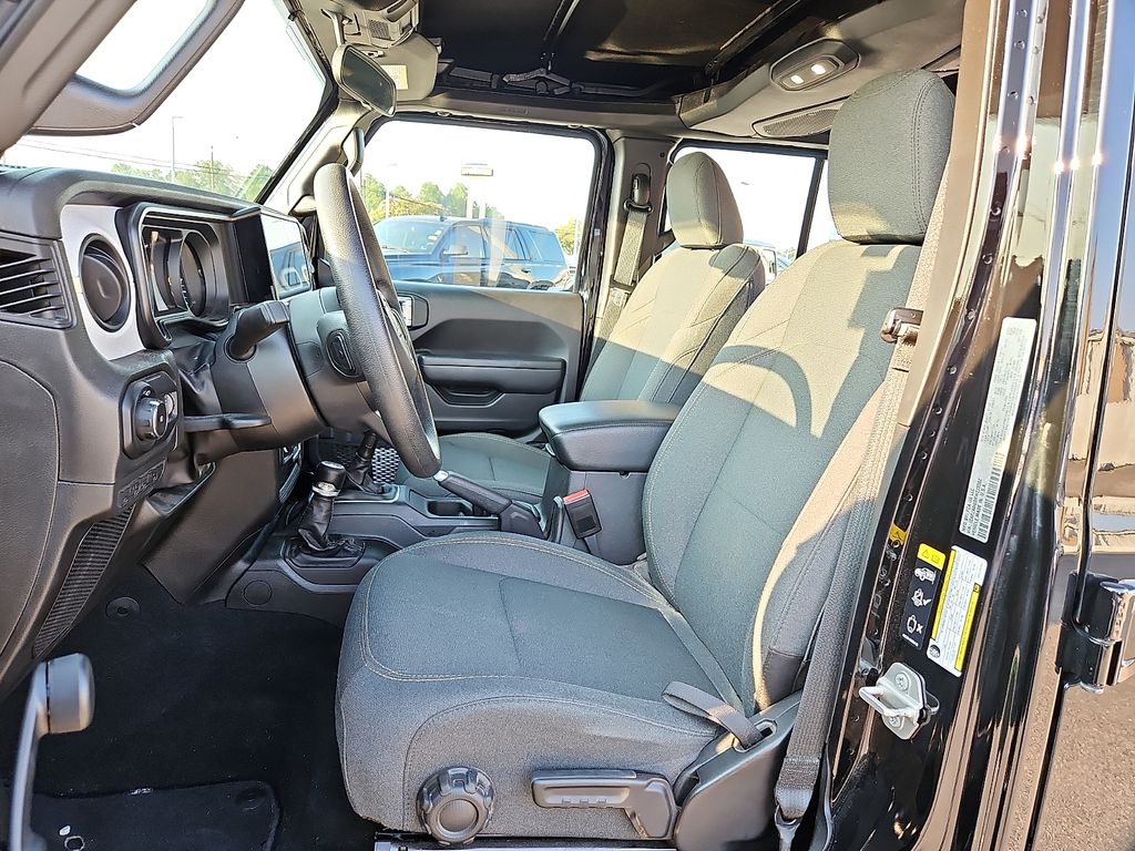 Thumbnail: 2024 Jeep Wrangler - 8