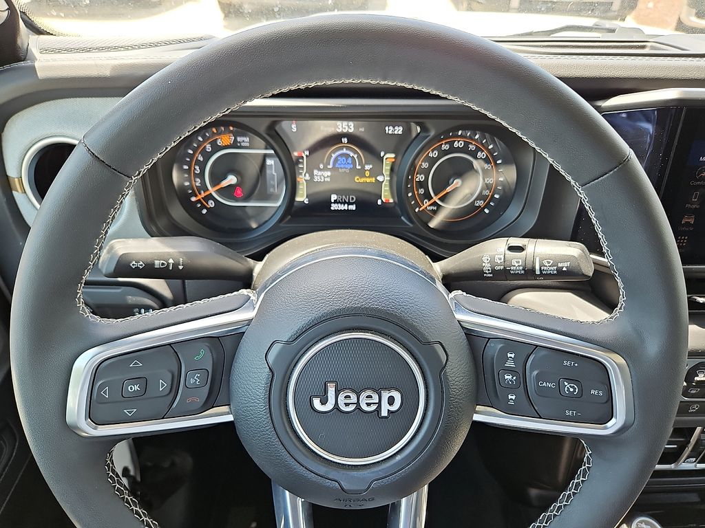 Thumbnail: 2025 Jeep Wrangler - 8