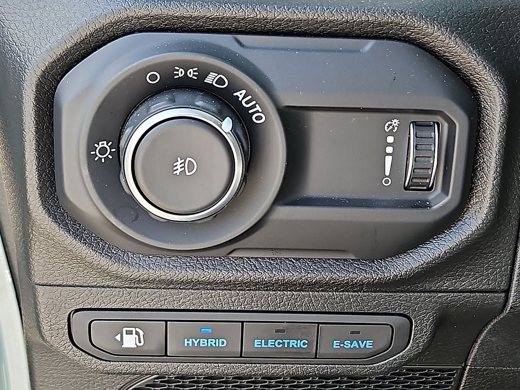 Thumbnail: 2024 Jeep Wrangler - 25