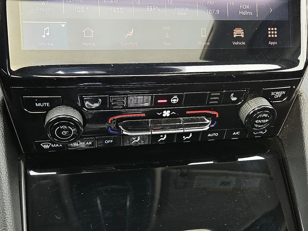 Thumbnail: 2024 Jeep Grand Cherokee - 20