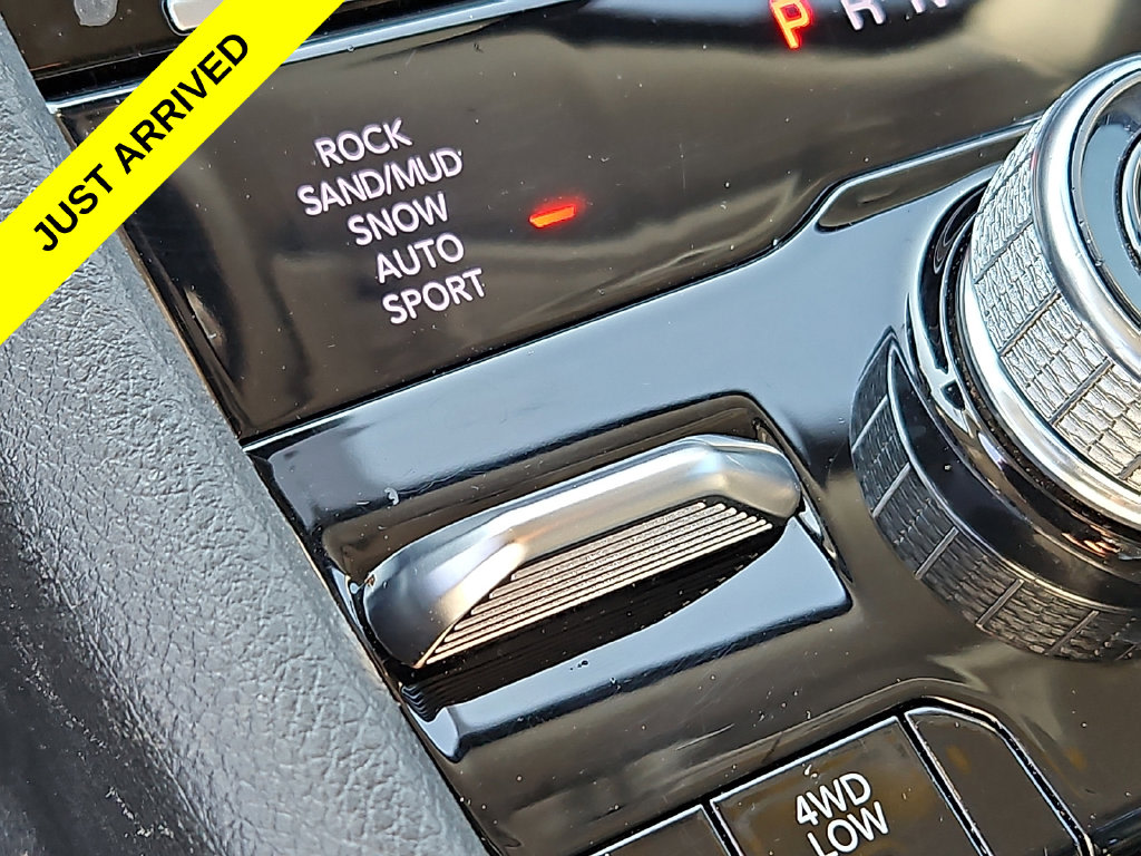 Thumbnail: 2024 Jeep Grand Cherokee - 28