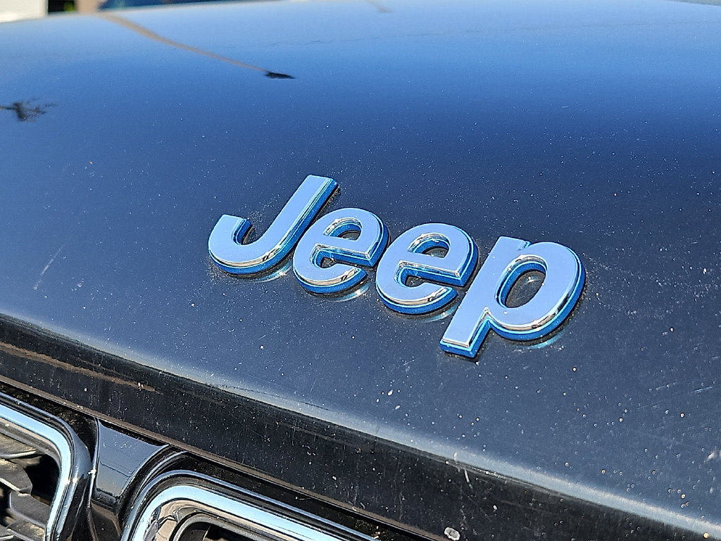 Thumbnail: 2024 Jeep Grand Cherokee - 11