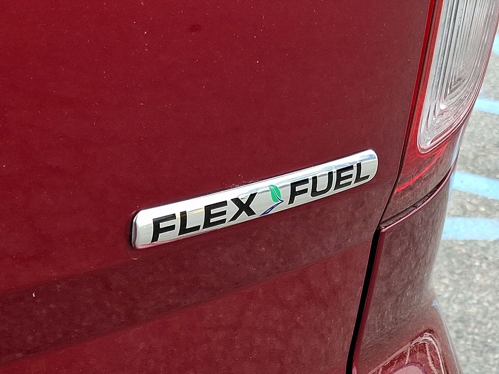 Thumbnail: 2014 Ford Explorer - 30