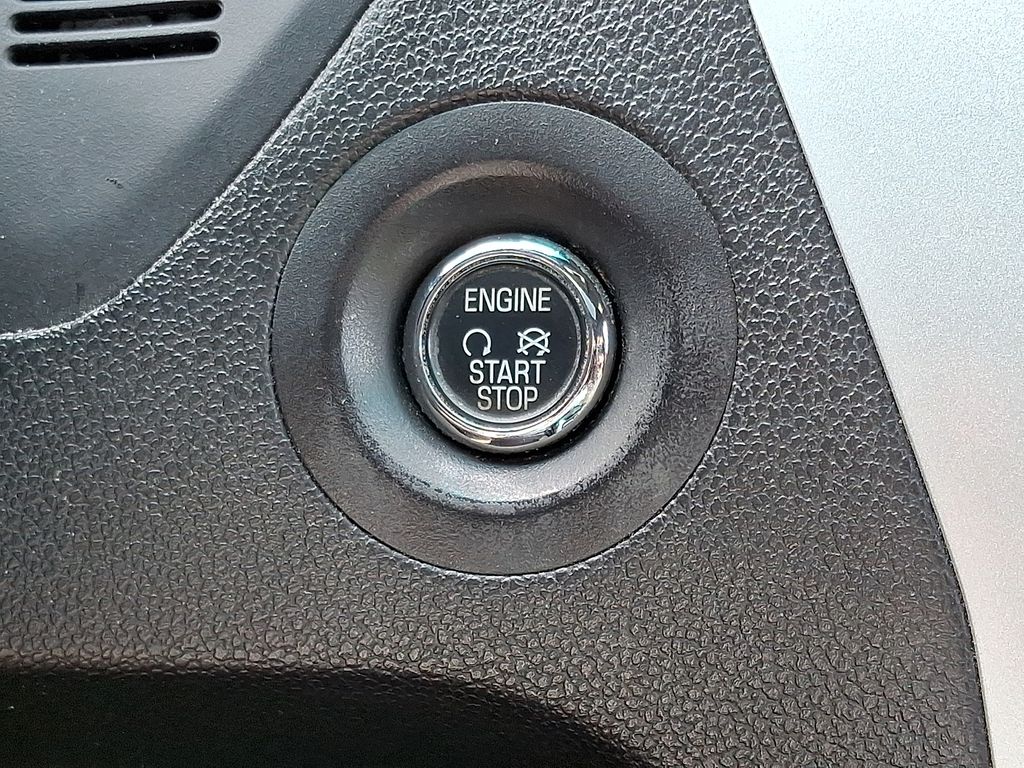 Thumbnail: 2014 Ford Explorer - 24