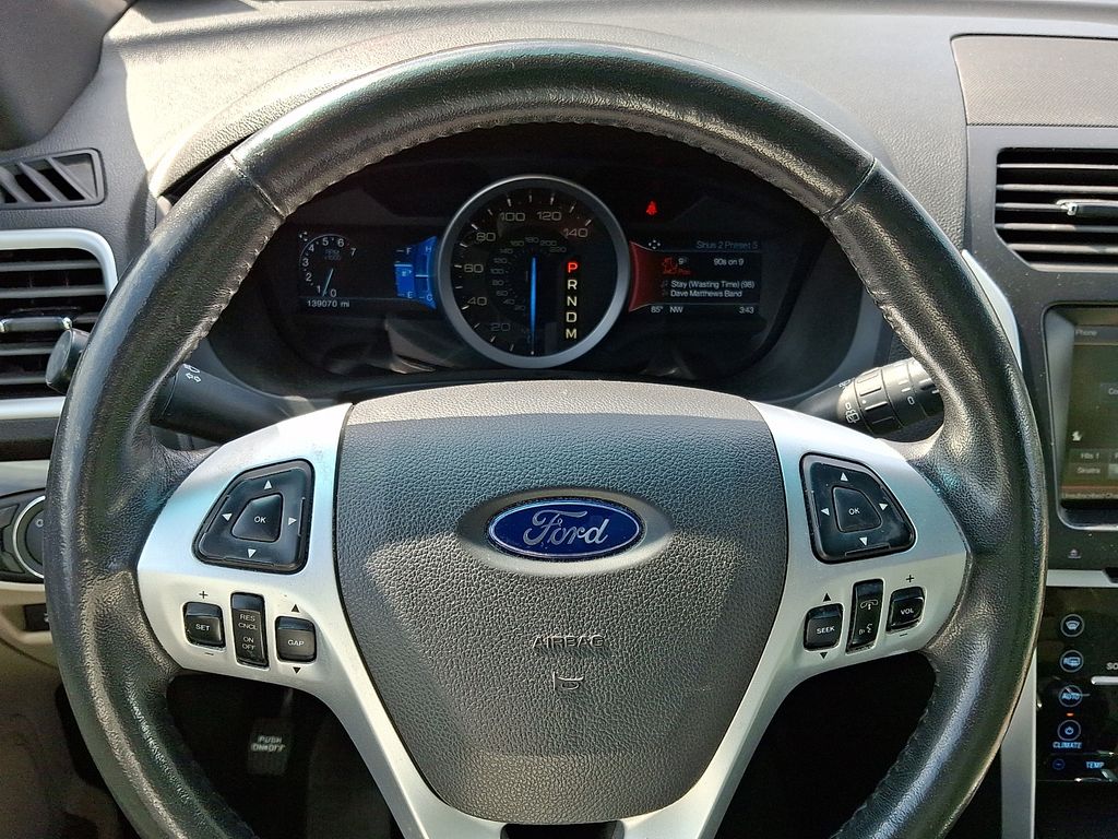 Thumbnail: 2014 Ford Explorer - 7