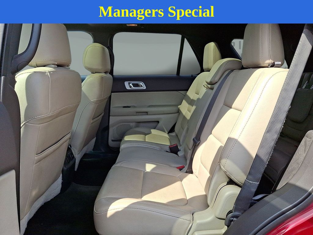 Thumbnail: 2014 Ford Explorer - 9