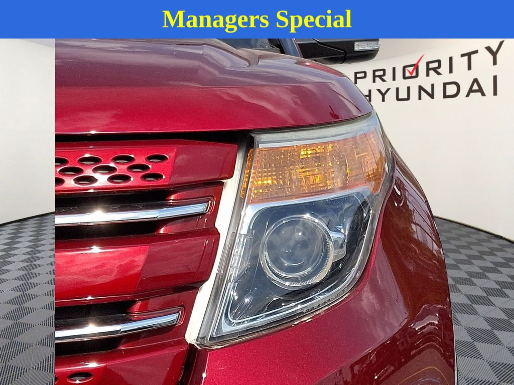Thumbnail: 2014 Ford Explorer - 17