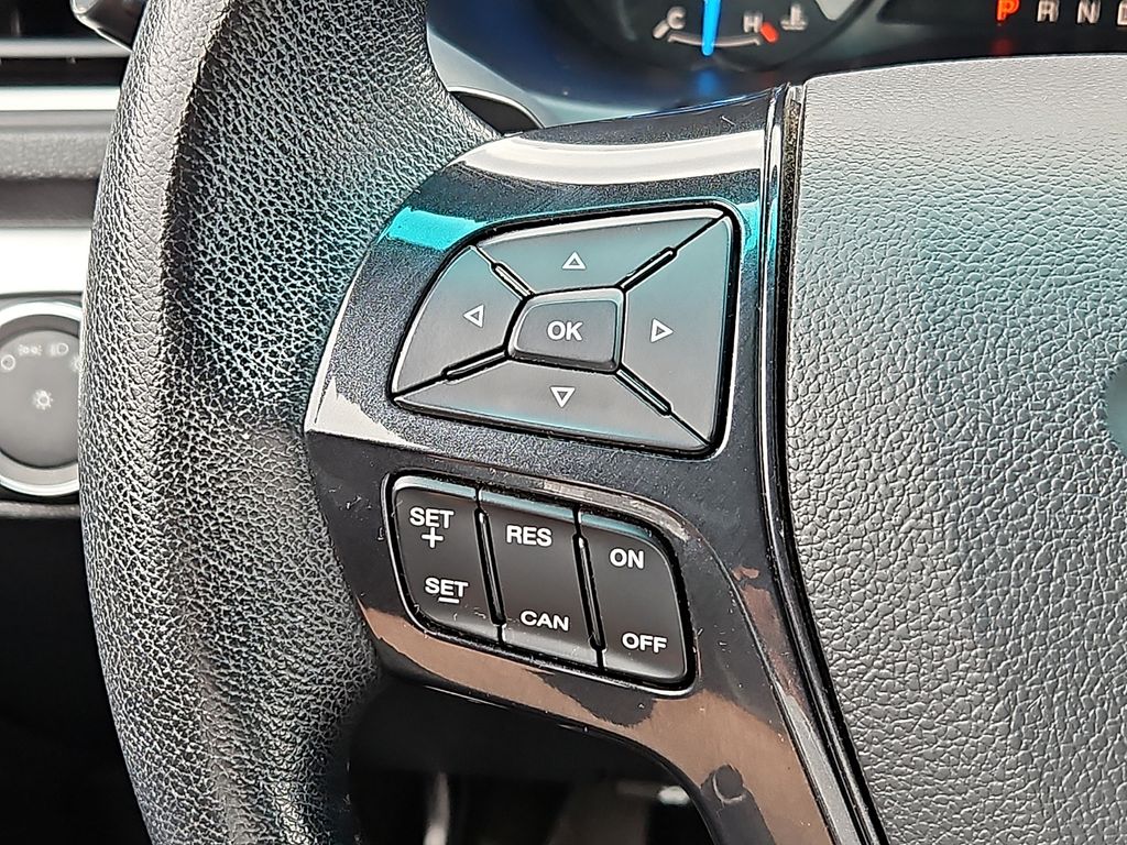 Thumbnail: 2016 Ford Explorer - 24