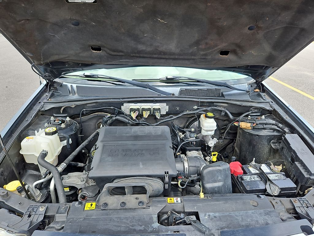 Thumbnail: 2011 Ford Escape - 9