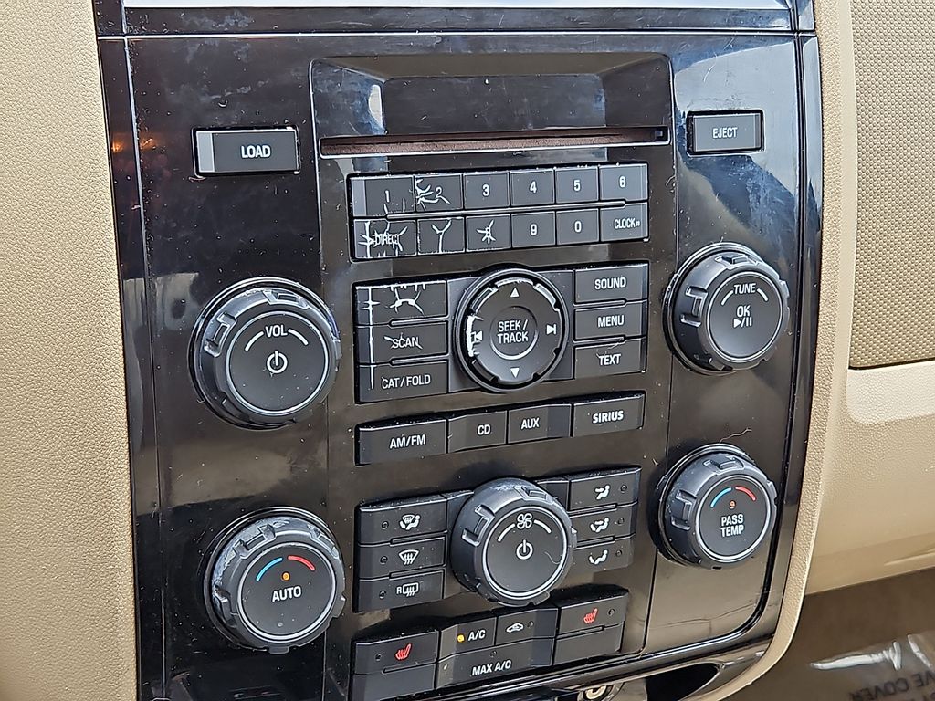Thumbnail: 2011 Ford Escape - 23